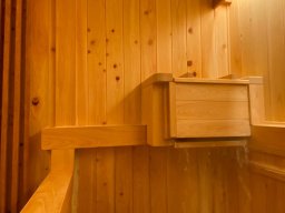 湯の鶴迎賓館　鶴の屋