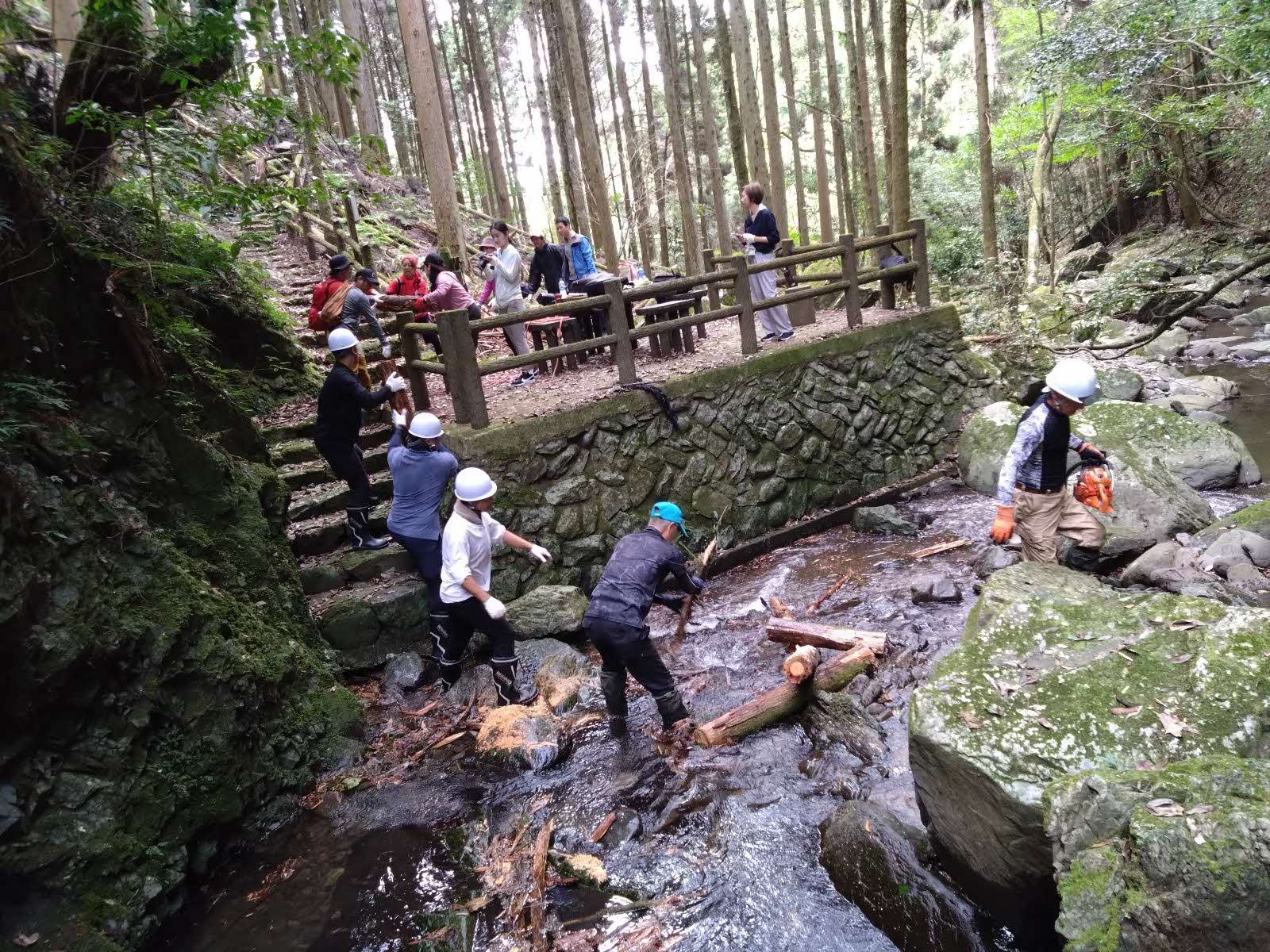 湯出七滝散策路